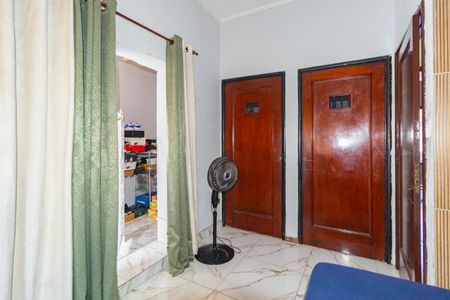 Casa de condomínio à venda com 230m², 5 quartos e 1 vagaQuarto 2