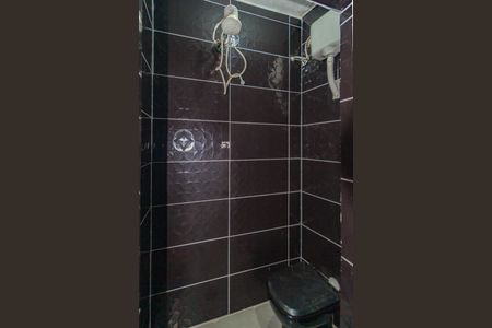 Casa de condomínio à venda com 230m², 5 quartos e 1 vagaÁrea de Serviço - Banheiro