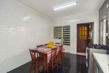 Casa de condomínio à venda com 230m², 5 quartos e 1 vagaCozinha