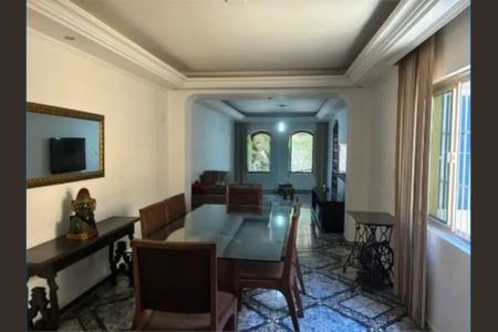 Casa à venda com 200m², 3 quartos e 3 vagasFoto 05