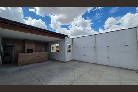Apartamento à venda com 140m², 3 quartos e 2 vagas Apartamento à venda com 140m², 3 quartos e 2 vagasCobertura