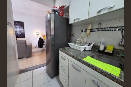 Apartamento à venda com 39m², 1 quarto e 1 vaga Apartamento à venda com 39m², 1 quarto e 1 vagaCozinha