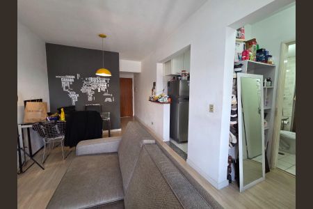 Apartamento à venda com 39m², 1 quarto e 1 vaga Apartamento à venda com 39m², 1 quarto e 1 vagaSala