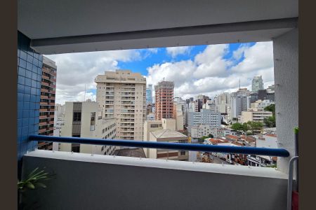 Apartamento à venda com 39m², 1 quarto e 1 vaga Apartamento à venda com 39m², 1 quarto e 1 vagaVaranda