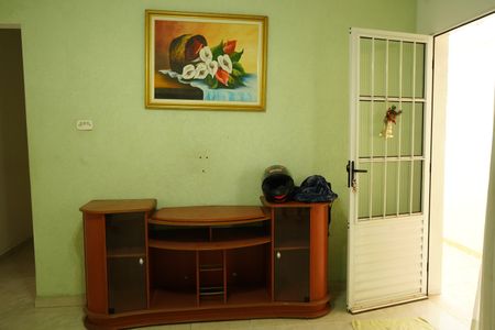 Casa para alugar com 140m², 2 quartos e 2 vagasDetalhe Sala