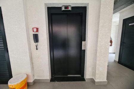 Apartamento para alugar com 47m², 2 quartos e sem vagaelevador