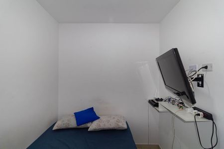 Quarto 1 de apartamento para alugar com 2 quartos, 38m² em Vila Santa Clara, São Paulo