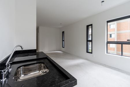 Apartamento à venda com 71m², 2 quartos e 1 vaga