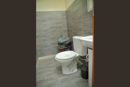 Casa à venda com 164m², 3 quartos e 1 vagaBanheiro / Área goumert/Serviço 