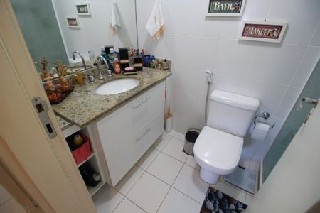 Apartamento à venda com 98m², 3 quartos e 1 vagaBanheiro Social