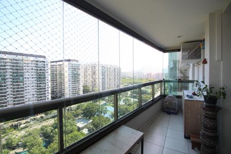 Varanda de apartamento à venda com 3 quartos, 98m² em Barra Olímpica, Rio de Janeiro