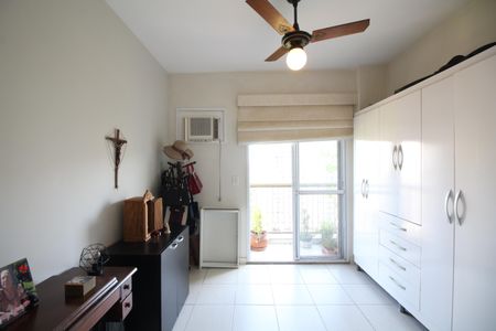Apartamento à venda com 98m², 3 quartos e 1 vagaQuarto 3