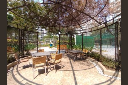 Apartamento à venda com 98m², 3 quartos e 1 vagaCondomínio