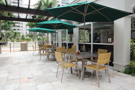 Apartamento à venda com 98m², 3 quartos e 1 vagaBistrô