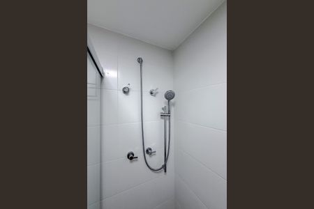 Banheiro de kitnet/studio à venda com 1 quarto, 22m² em Vila Mariana, São Paulo