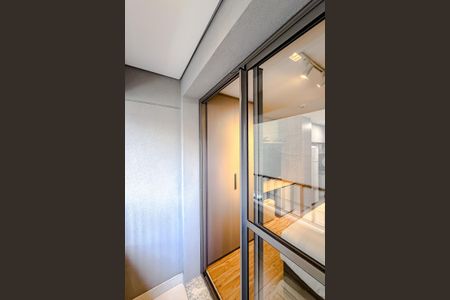 Varanda de kitnet/studio à venda com 1 quarto, 22m² em Vila Mariana, São Paulo