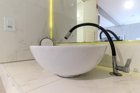 Studio à venda com 40m², 1 quarto e sem vaga Studio à venda com 40m², 1 quarto e sem vagaBanheiro