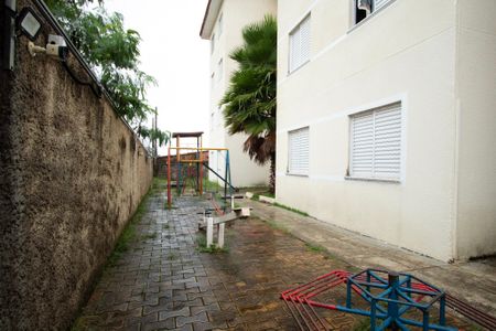 Apartamento para alugar com 52m², 2 quartos e 1 vaga Apartamento para alugar com 52m², 2 quartos e 1 vagaÁrea comum - Playground