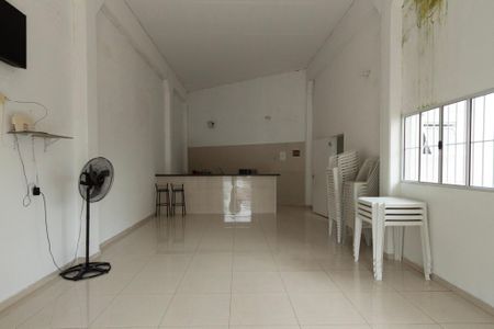 Apartamento para alugar com 52m², 2 quartos e 1 vaga Apartamento para alugar com 52m², 2 quartos e 1 vagaÁrea comum - Salão de festas