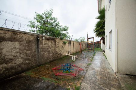 Apartamento para alugar com 52m², 2 quartos e 1 vaga Apartamento para alugar com 52m², 2 quartos e 1 vagaÁrea comum - Playground