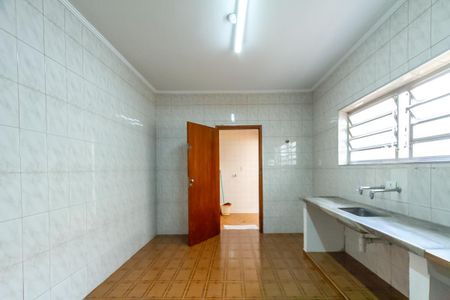 Casa à venda com 153m², 3 quartos e 2 vagas Casa à venda com 153m², 3 quartos e 2 vagasCozinha