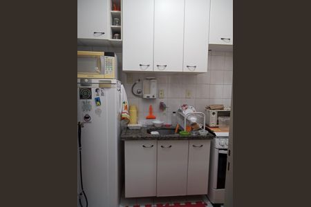 Cozinha de apartamento para alugar com 1 quarto, 35m² em Santa Cecilia, São Paulo