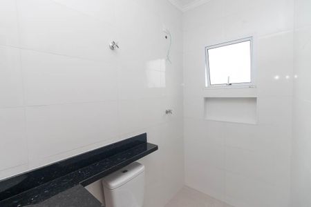 Casa à venda com 110m², 3 quartos e 1 vaga Casa à venda com 110m², 3 quartos e 1 vagaBanheiro da Suíte