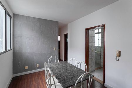 Apartamento para alugar com 59m², 3 quartos e 1 vagaSala