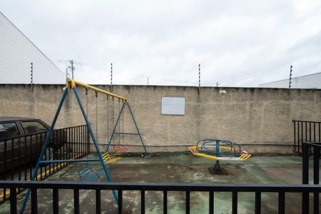 Apartamento para alugar com 43m², 2 quartos e 1 vaga Apartamento para alugar com 43m², 2 quartos e 1 vagaÁrea comum - Playground