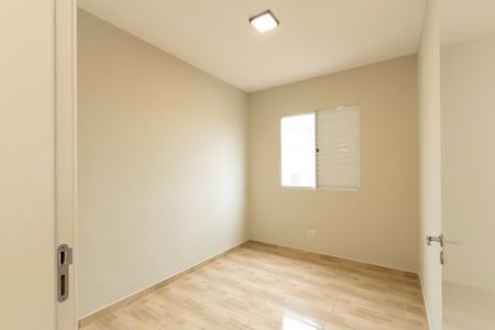 Quarto 1 de apartamento para alugar com 2 quartos, 43m² em Aparecidinha, Sorocaba