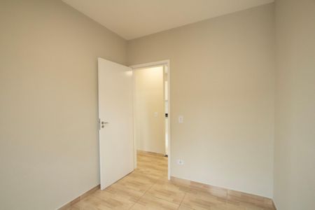 Quarto 1 de apartamento para alugar com 2 quartos, 43m² em Aparecidinha, Sorocaba