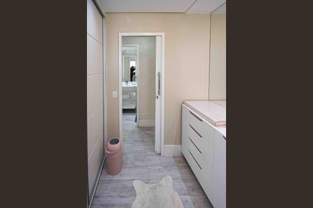 Casa à venda com 62m², 2 quartos e 1 vagaQuarto