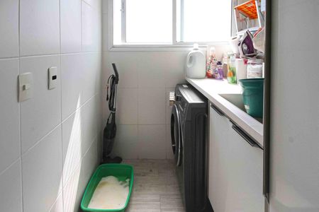 Casa à venda com 62m², 2 quartos e 1 vagaÁrea de Serviço