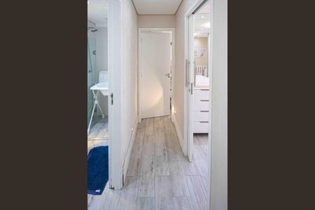 Casa à venda com 62m², 2 quartos e 1 vagaCorredor