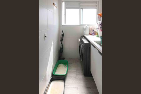 Casa à venda com 62m², 2 quartos e 1 vagaÁrea de Serviço