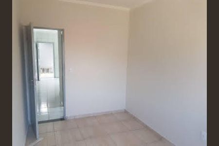 Casa à venda com 130m², 3 quartos e 2 vagasQuarto