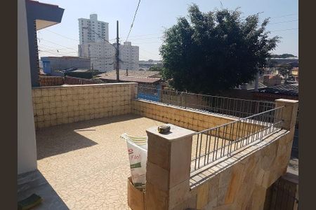 Casa à venda com 130m², 3 quartos e 2 vagasÁrea externa