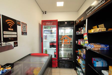 Apartamento para alugar com 47m², 2 quartos e 1 vagaÁrea comum - Mini Mercado