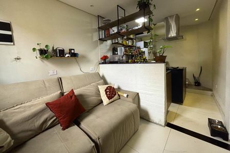 Casa à venda com 40m², 1 quarto e sem vagaSala/cozinha 