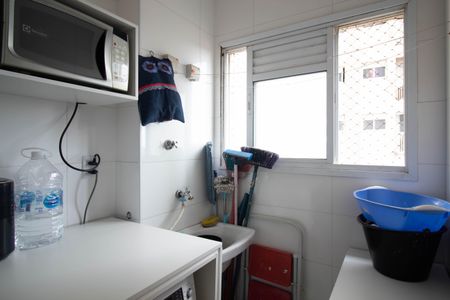 Apartamento para alugar com 46m², 2 quartos e 1 vaga Apartamento para alugar com 46m², 2 quartos e 1 vagaÁrea de Serviço