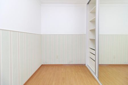 Casa para alugar com 110m², 3 quartos e 2 vagasQuarto 2