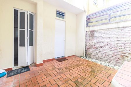 Casa para alugar com 110m², 3 quartos e 2 vagasQuintal