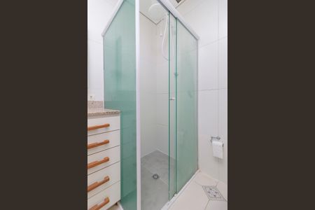 Casa para alugar com 110m², 3 quartos e 2 vagasSuíte - Banheiro