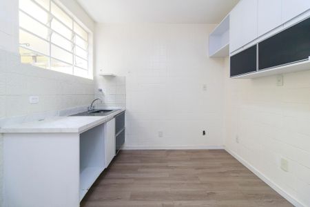 Casa para alugar com 110m², 3 quartos e 2 vagasCozinha