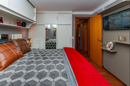 Apartamento para alugar com 68m², 2 quartos e 2 vagas Apartamento para alugar com 68m², 2 quartos e 2 vagasSuíte