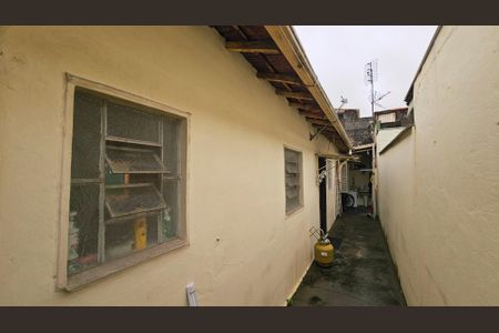 Casa à venda com 125m², 2 quartos e sem vaga Casa à venda com 125m², 2 quartos e sem vagaEdícula