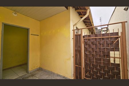 Casa à venda com 125m², 2 quartos e sem vaga Casa à venda com 125m², 2 quartos e sem vagaEntrada Edícula