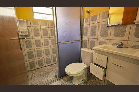 Casa à venda com 125m², 2 quartos e sem vaga Casa à venda com 125m², 2 quartos e sem vagaBanheiro