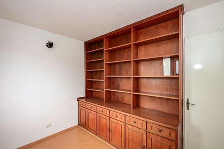 Apartamento à venda com 64m², 2 quartos e 1 vagaQuarto 2