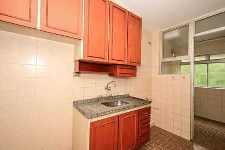 Apartamento à venda com 64m², 2 quartos e 1 vagaCozinha